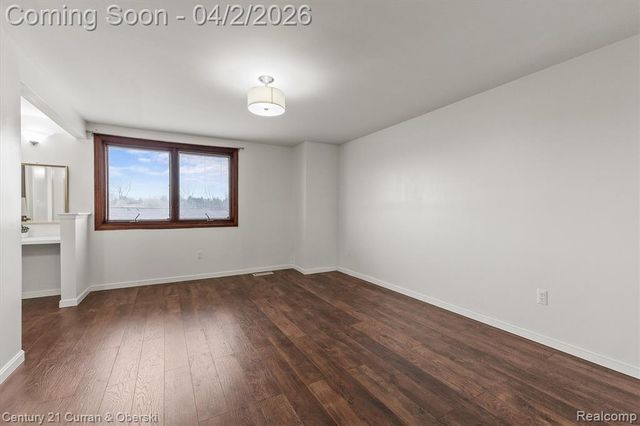 1146 Concord Court 43, Northville, MI 48167