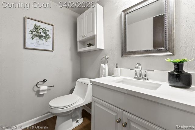 1146 Concord Court 43, Northville, MI 48167