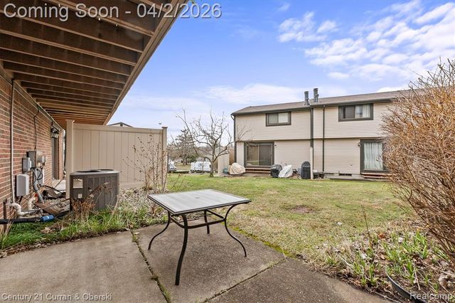 1146 Concord Court 43, Northville, MI 48167