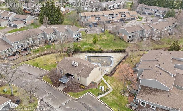 1146 Concord Court 43, Northville, MI 48167