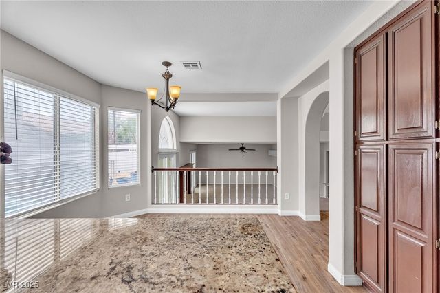 8233 Tivoli Cove Drive, Las Vegas, NV 89128