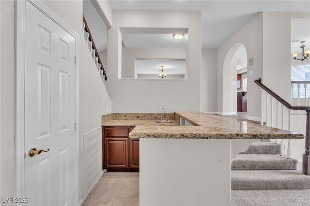 8233 Tivoli Cove Drive, Las Vegas, NV 89128