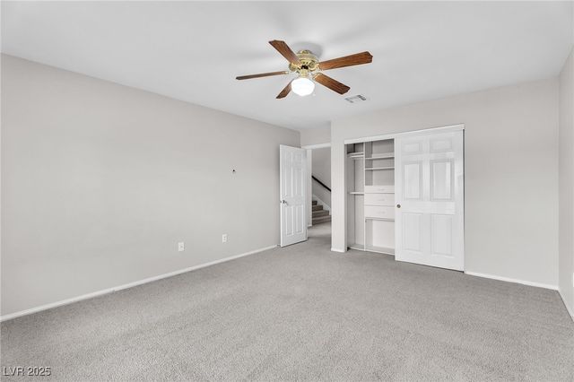 8233 Tivoli Cove Drive, Las Vegas, NV 89128