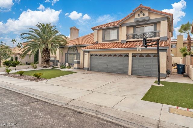 8233 Tivoli Cove Drive, Las Vegas, NV 89128