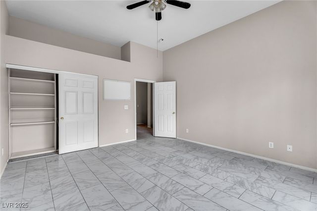 8233 Tivoli Cove Drive, Las Vegas, NV 89128