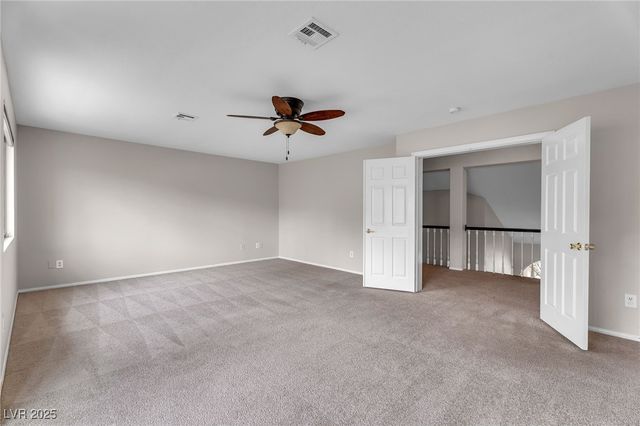 8233 Tivoli Cove Drive, Las Vegas, NV 89128