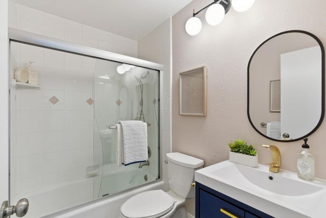 3411 La Selva Street, San Mateo, CA 94403