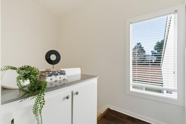 3411 La Selva Street, San Mateo, CA 94403