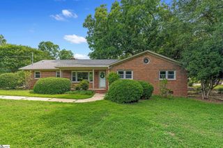 105 Martindale Drive, Simpsonville, SC 29681