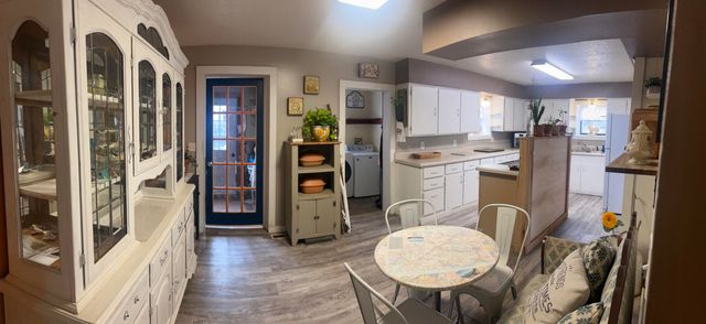 695 Summit Avenue, Mammoth Spring, AR 72554