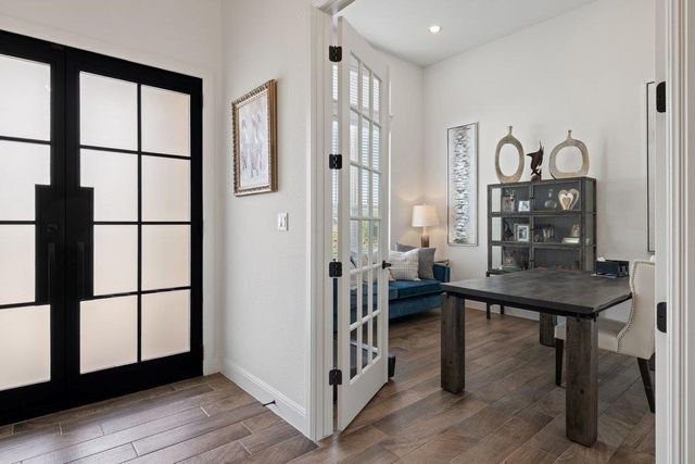 411 Ringtail Stream DR, Austin, TX 78738