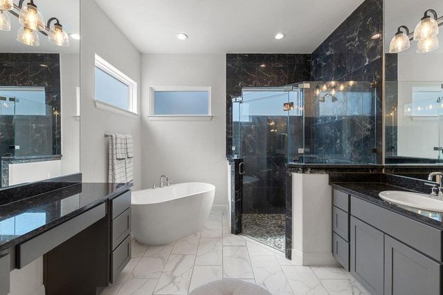 411 Ringtail Stream DR, Austin, TX 78738