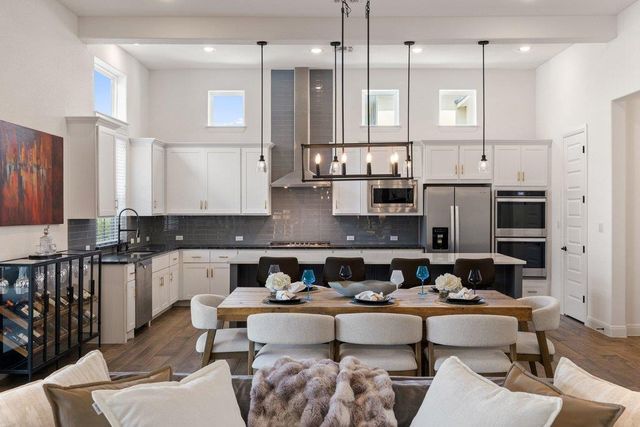 411 Ringtail Stream DR, Austin, TX 78738