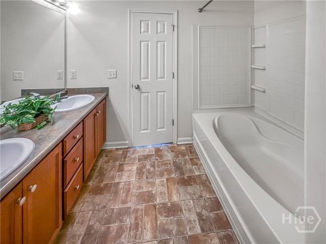 135 Fox Glen Court, Port Wentworth, GA 31407