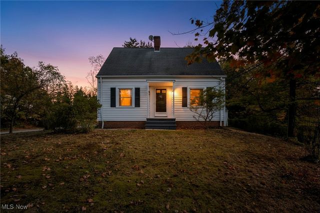 6959 Mill Road, Brecksville, OH 44141