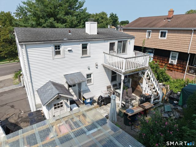 32 Van Buskirk Avenue 1st Floor, Stamford, CT 06902
