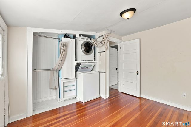 32 Van Buskirk Avenue 1st Floor, Stamford, CT 06902