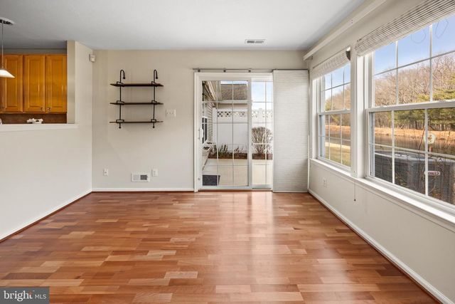 20 RALEIGH DR, Mount Laurel, NJ 08054