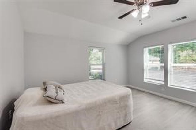 128 Stephens Street, Waxahachie, TX 75165