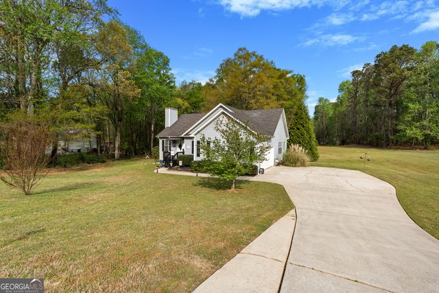 95 Otara Woods Drive, Newnan, GA 30263