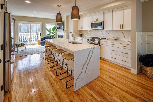 19 Lenox Drive A, Dover, NH 03820