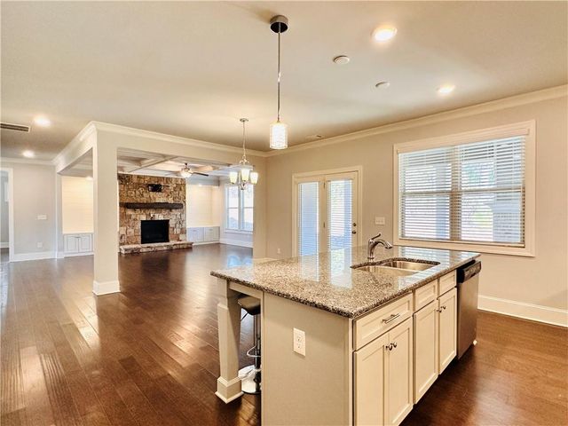 4755 Gablestone Crossing, Hoschton, GA 30548