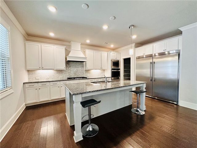 4755 Gablestone Crossing, Hoschton, GA 30548