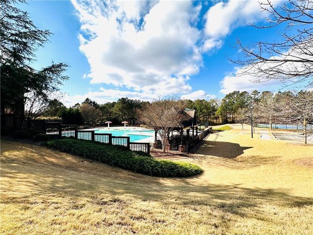 4755 Gablestone Crossing, Hoschton, GA 30548