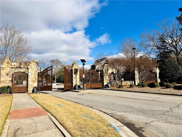 4755 Gablestone Crossing, Hoschton, GA 30548