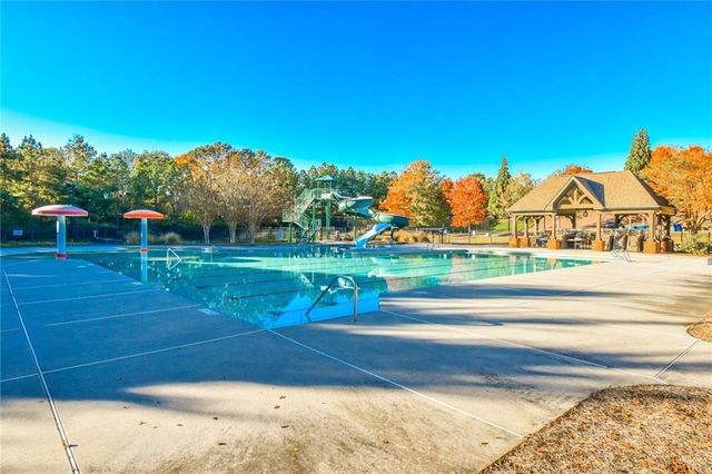 4755 Gablestone Crossing, Hoschton, GA 30548