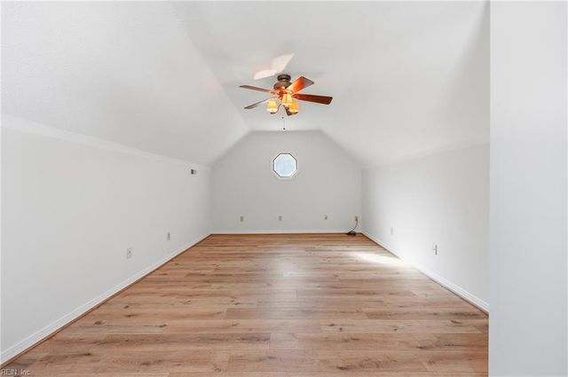 6 Merritt CV, Carrollton, VA 23314