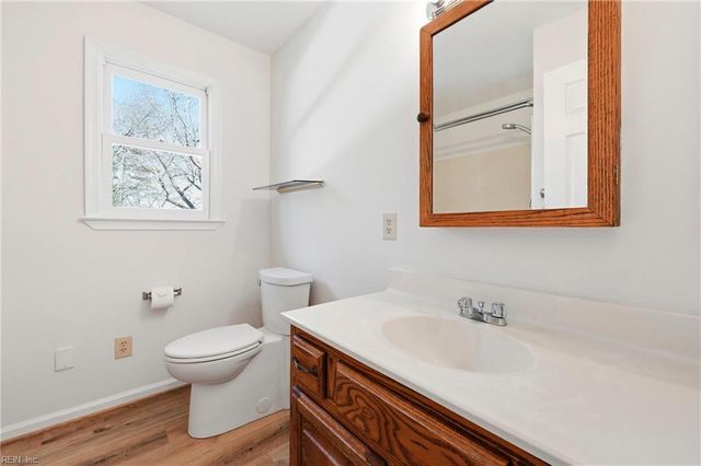 6 Merritt CV, Carrollton, VA 23314