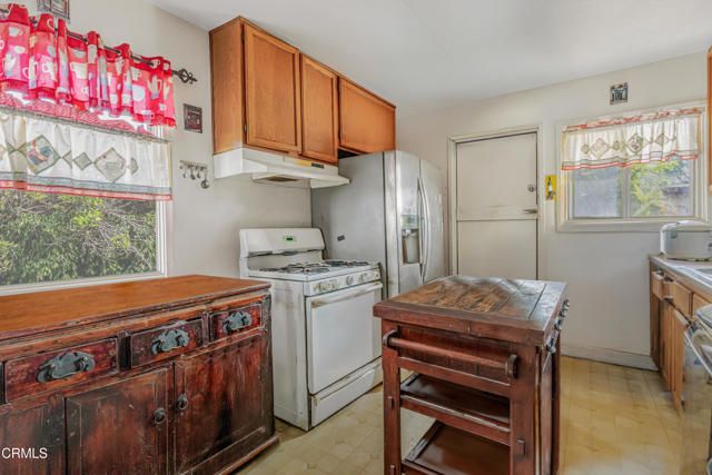 462 N M Street, Oxnard, CA 93030