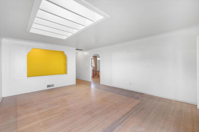 836 Truman Street NE, Albuquerque, NM 87110