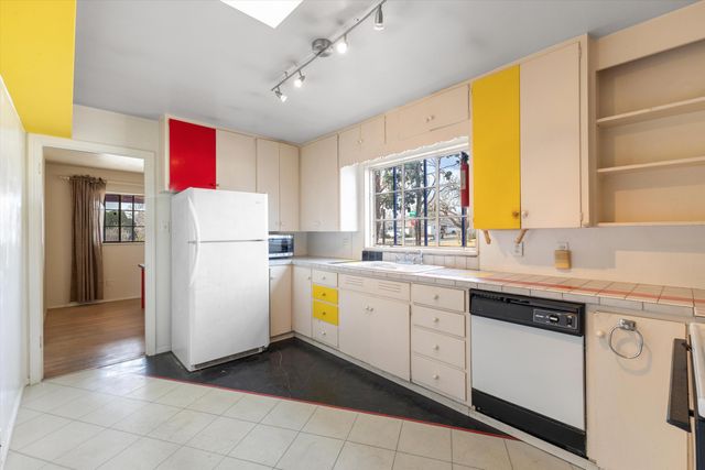 836 Truman Street NE, Albuquerque, NM 87110