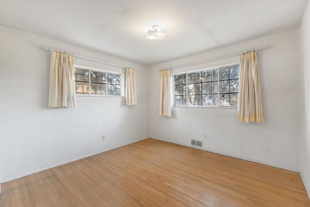 836 Truman Street NE, Albuquerque, NM 87110