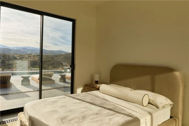 5137 Pioneertown Road, Pioneertown, CA 92268