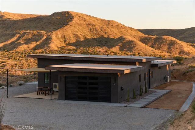 5137 Pioneertown Road, Pioneertown, CA 92268