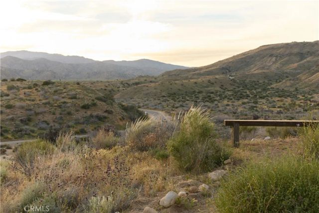 5137 Pioneertown Road, Pioneertown, CA 92268