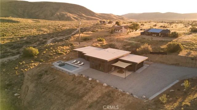 5137 Pioneertown Road, Pioneertown, CA 92268