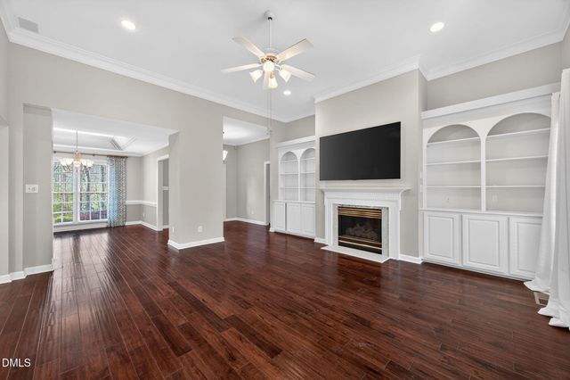 3744 Duxford, Raleigh, NC 27614