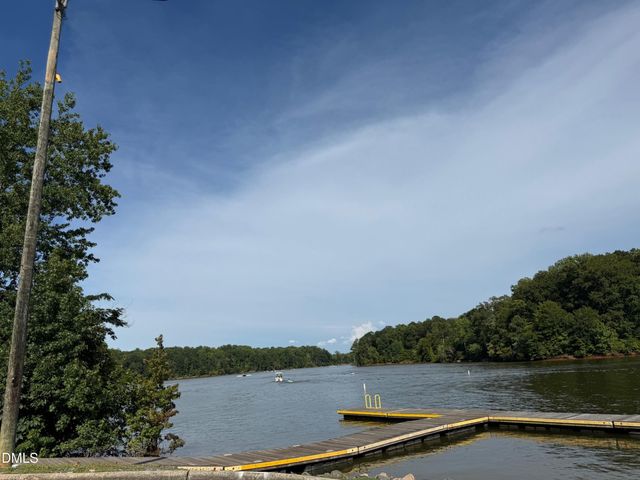 3744 Duxford, Raleigh, NC 27614