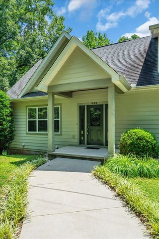 455 Lafever Ridge Rd, Silver Point, TN 38582