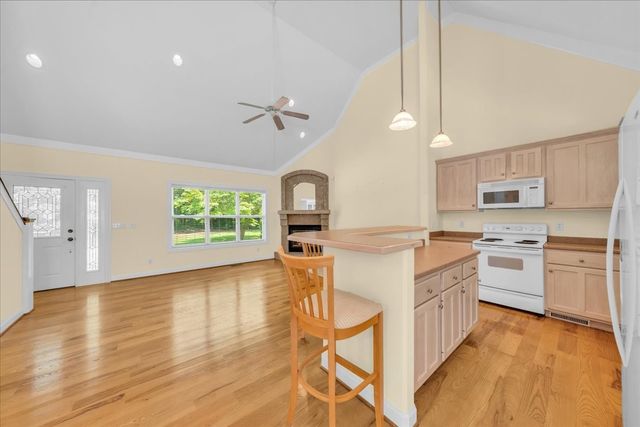 455 Lafever Ridge Rd, Silver Point, TN 38582