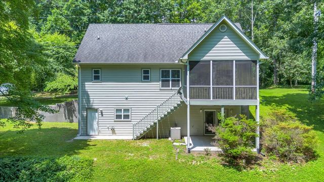 455 Lafever Ridge Rd, Silver Point, TN 38582