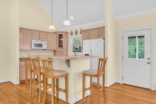 455 Lafever Ridge Rd, Silver Point, TN 38582