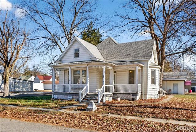 201 S Cherry Street, Freeburg, IL 62243