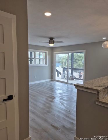 4348 Morningside Way, Canyon Lake, TX 78133