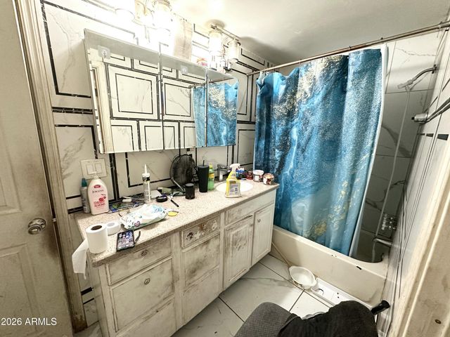 1301 E DURANGO Street, Phoenix, AZ 85034