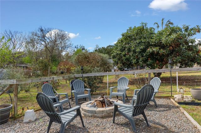 907 Pineaire Street, Inverness, FL 34452